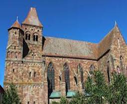 Afbeelding met gebouw, gebedshuis, baksteen, kerk

Automatisch gegenereerde beschrijving